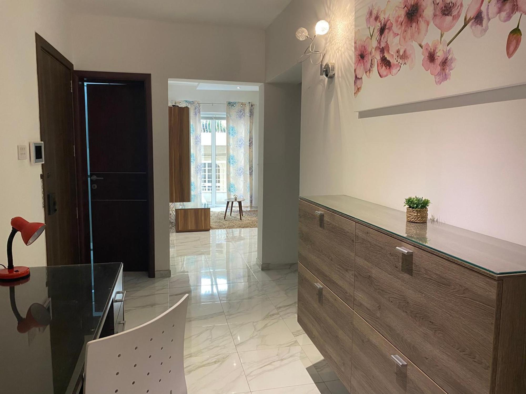 The Coastal Haven - Steps From Sliema's