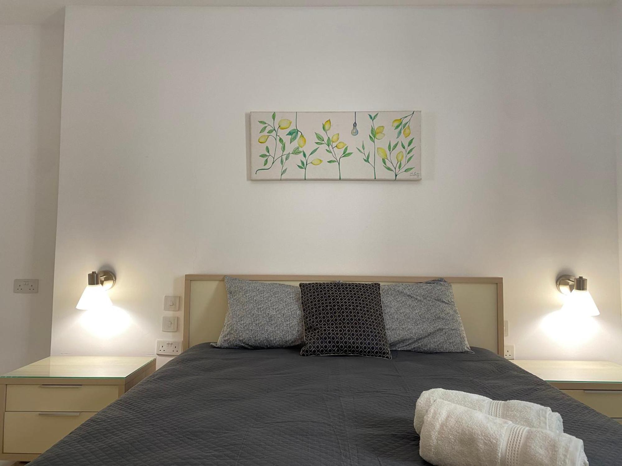 The Coastal Haven - Steps From Sliema's